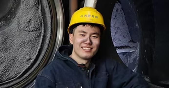 NINGBO JE NASTAVIO